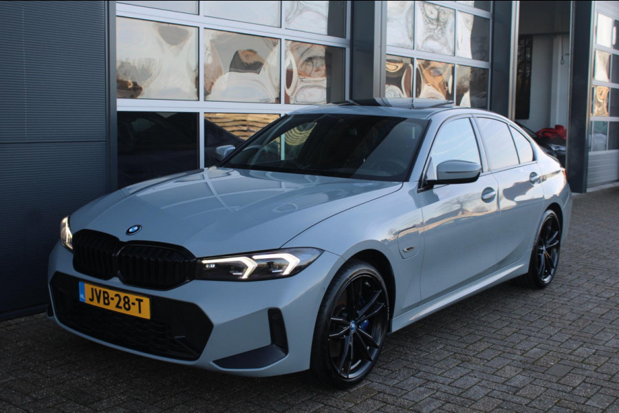 BMW 3-serie 330e M-Sport Pro | Pano | HUD | HK | 19''