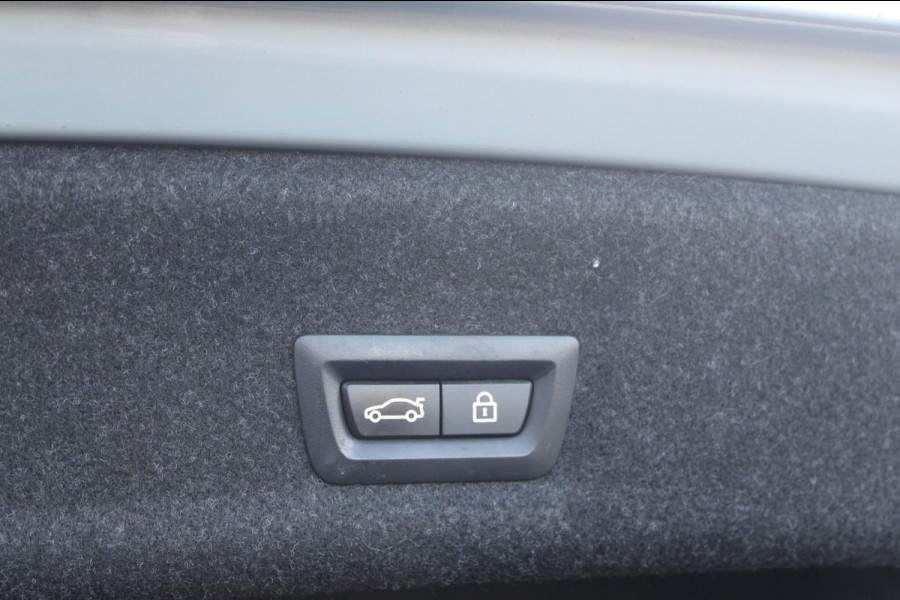 BMW 3-serie 330e M-Sport Pro | Pano | HUD | HK | 19''