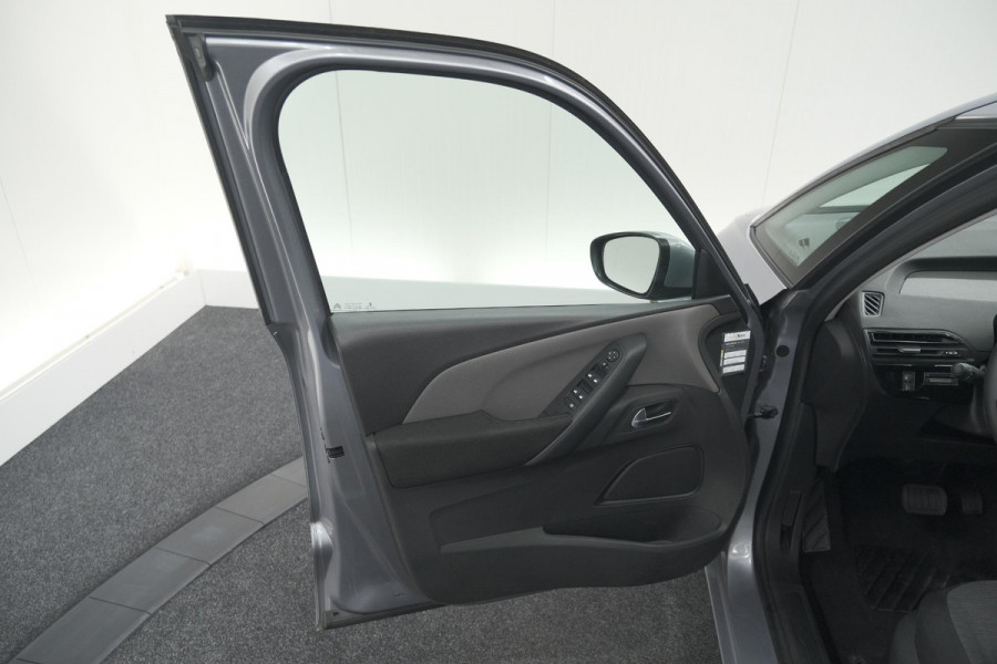 Citroën C4 Spacetourer PureTech 130 Feel | Climate Control | Apple Carplay | Cruise Control | Parkeersensoren