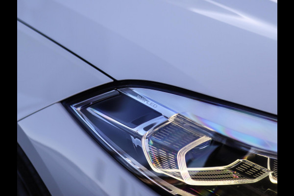 BMW 1-serie 118i High Executive | M-Sport | PDC | LED | Cruise Control