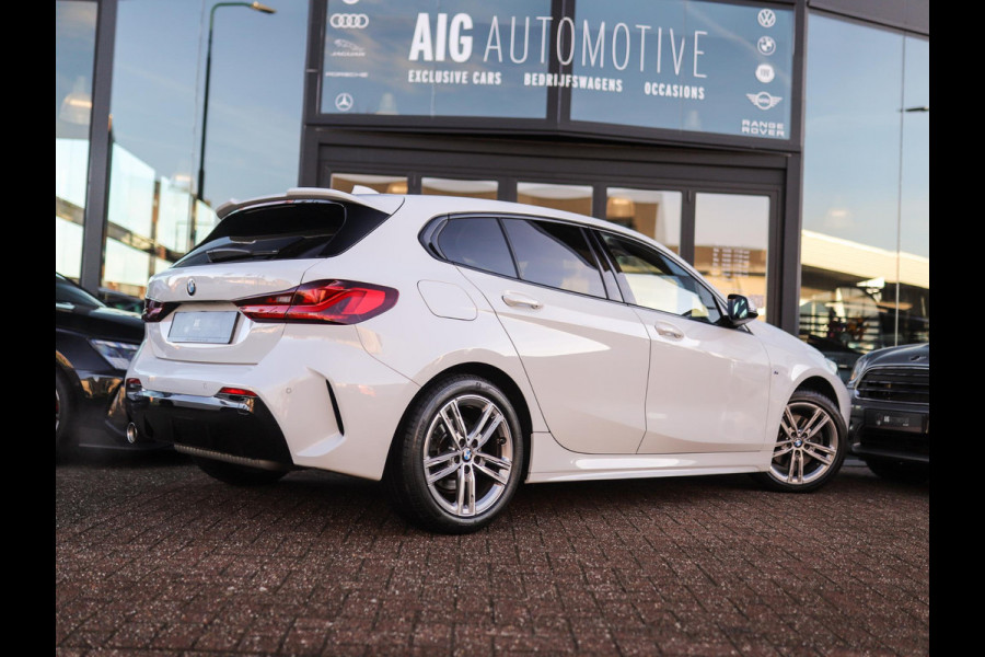 BMW 1-serie 118i High Executive | M-Sport | PDC | LED | Cruise Control