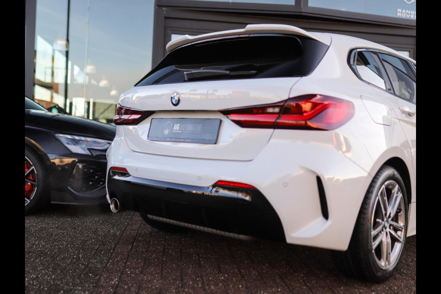 BMW 1-serie 118i High Executive | M-Sport | PDC | LED | Cruise Control