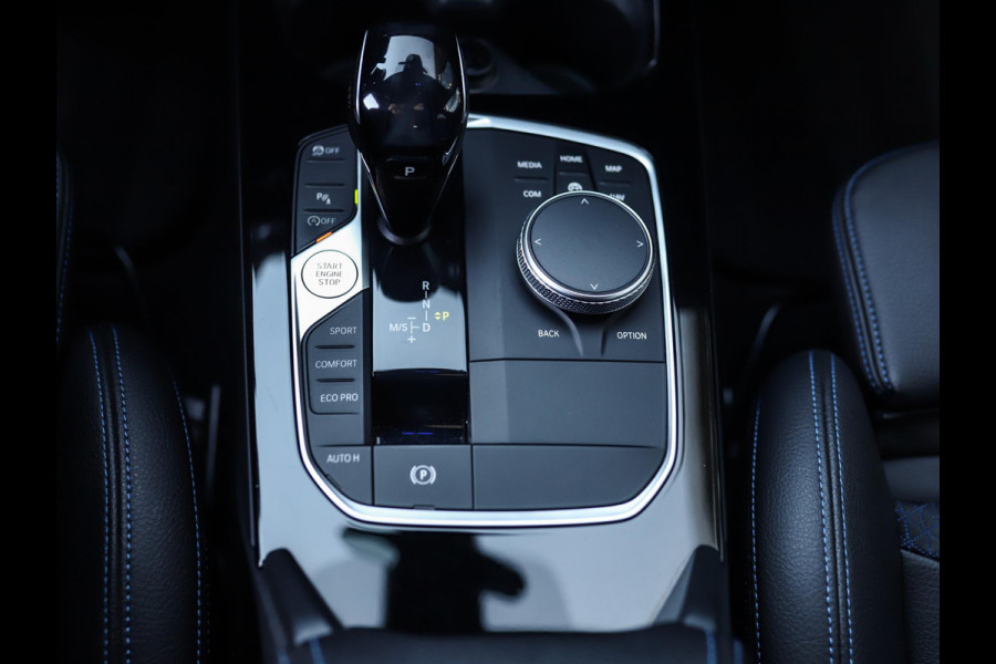 BMW 1-serie 118i High Executive | M-Sport | PDC | LED | Cruise Control