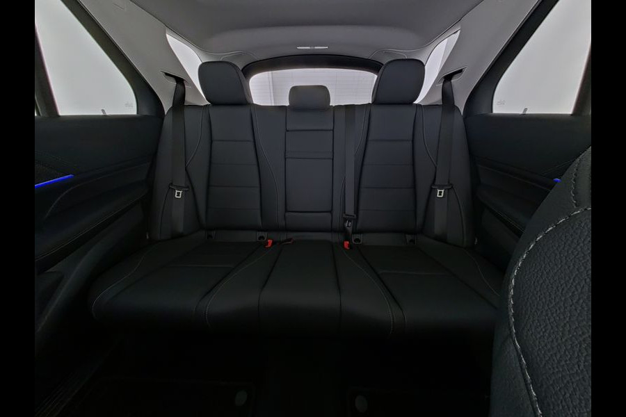 Mercedes-Benz GLE 400 e 4MATIC AMG Plug-In Hybride AMG Line | Night Pakket | Panorama Schuif-Kanteldak | 	Head-up-Display | Trekhaak | AC en DC Laden | Distronic. Inclusief 24 maanden MB Certified garantie voor Europa.