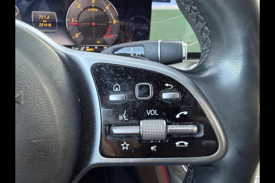 Mercedes-Benz E-Klasse 220 d Business Solution | Widescreen | Sfeerverlichting | Navigatie | Lederen Bekleding | Stoelverwarming |