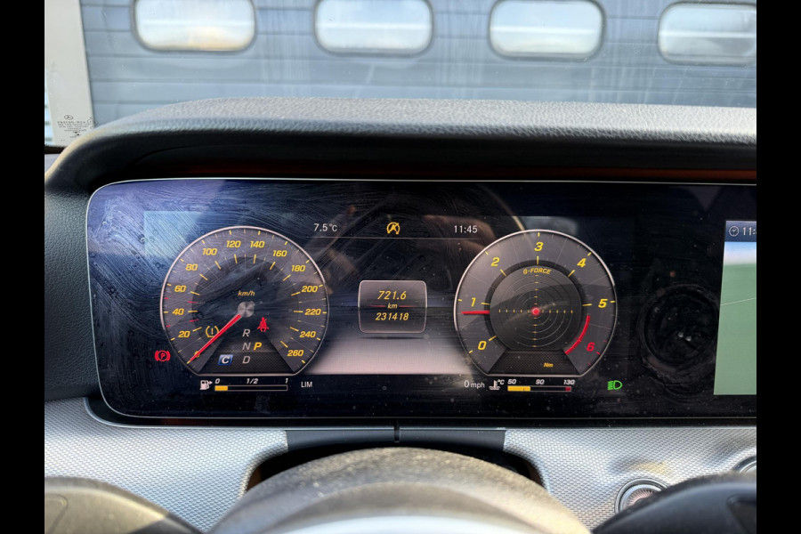 Mercedes-Benz E-Klasse 220 d Business Solution | Widescreen | Sfeerverlichting | Navigatie | Lederen Bekleding | Stoelverwarming |