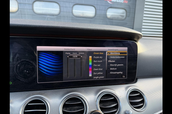 Mercedes-Benz E-Klasse 220 d Business Solution | Widescreen | Sfeerverlichting | Navigatie | Lederen Bekleding | Stoelverwarming |