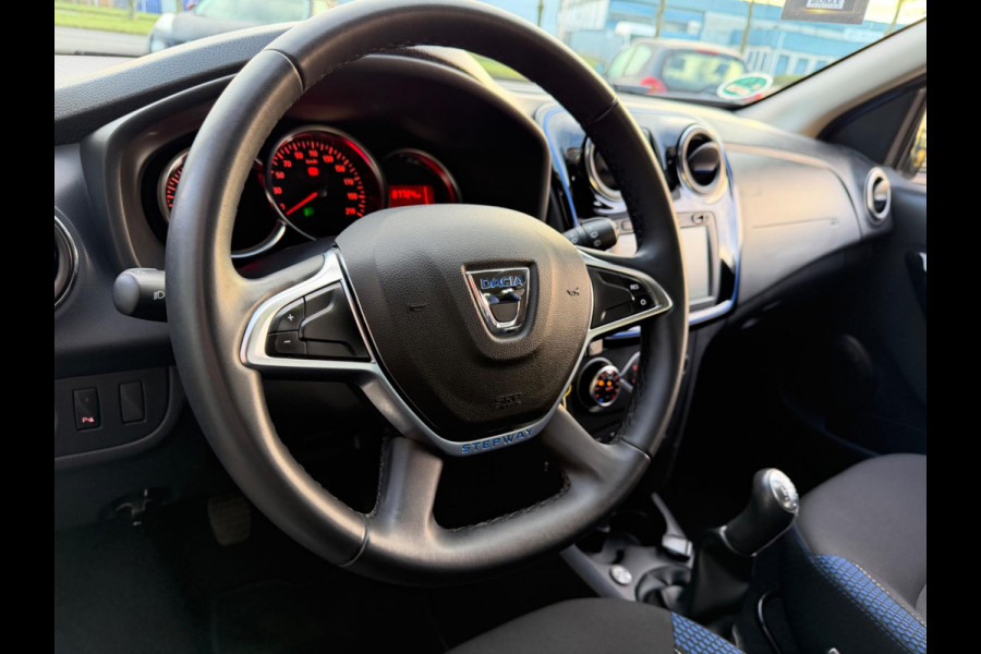 Dacia Sandero 1.0 TCe Bi-Fuel Stepway 15th Anniversary, CarPlay, NAP