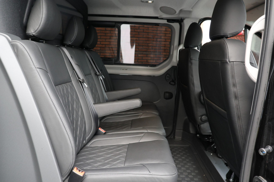 Renault Trafic 2.0 170 PK L2H1 DC | Dubbel Cabine | L+R Schuifdeur | Navigatie | Blind Spot | Camera | CarPlay | Trekhaak | Stoelverwarming | Virtual Cockpit | 5-Zitter | Dubbel cabine | NAP Logisch | NL Auto
