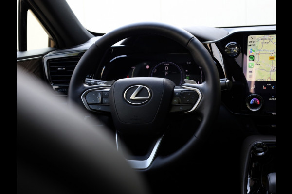 Lexus NX 450h+ AWD Overtrail | Panoramadak | 360 Camera | Trekhaak