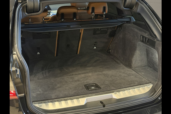 BMW 3 Serie Touring 320e Business Edition Plus | M-Sport | 19''inch | Stoel/stuurverw. | Apple Carplay | Sfeerverlichting