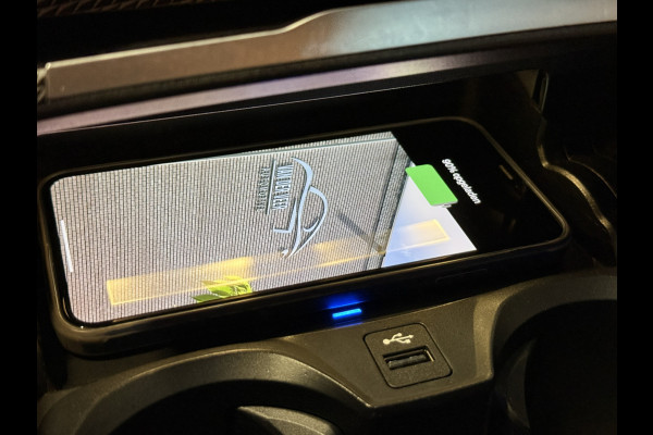 BMW 3 Serie Touring 320e Business Edition Plus | M-Sport | 19''inch | Stoel/stuurverw. | Apple Carplay | Sfeerverlichting