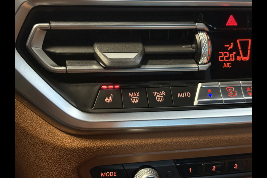 BMW 3 Serie Touring 320e Business Edition Plus | M-Sport | 19''inch | Stoel/stuurverw. | Apple Carplay | Sfeerverlichting