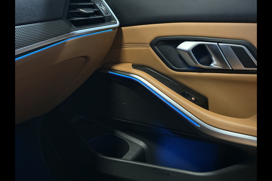 BMW 3 Serie Touring 320e Business Edition Plus | M-Sport | 19''inch | Stoel/stuurverw. | Apple Carplay | Sfeerverlichting
