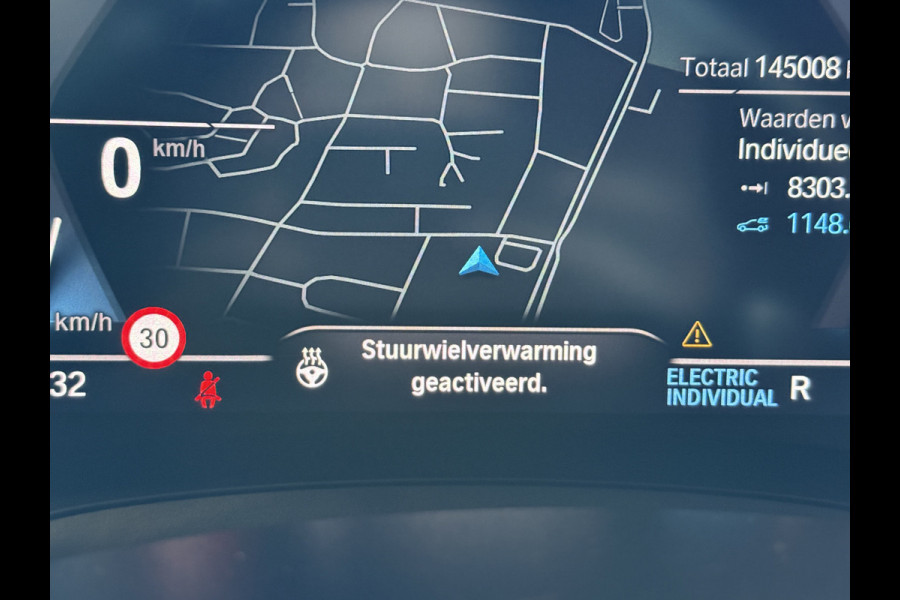 BMW 3 Serie Touring 320e Business Edition Plus | M-Sport | 19''inch | Stoel/stuurverw. | Apple Carplay | Sfeerverlichting