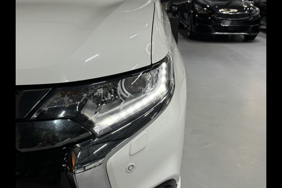 Mitsubishi Outlander 2.4 PHEV Intense Garantie Camera Navi StoelVW LED Cruise Clima Rijklaar