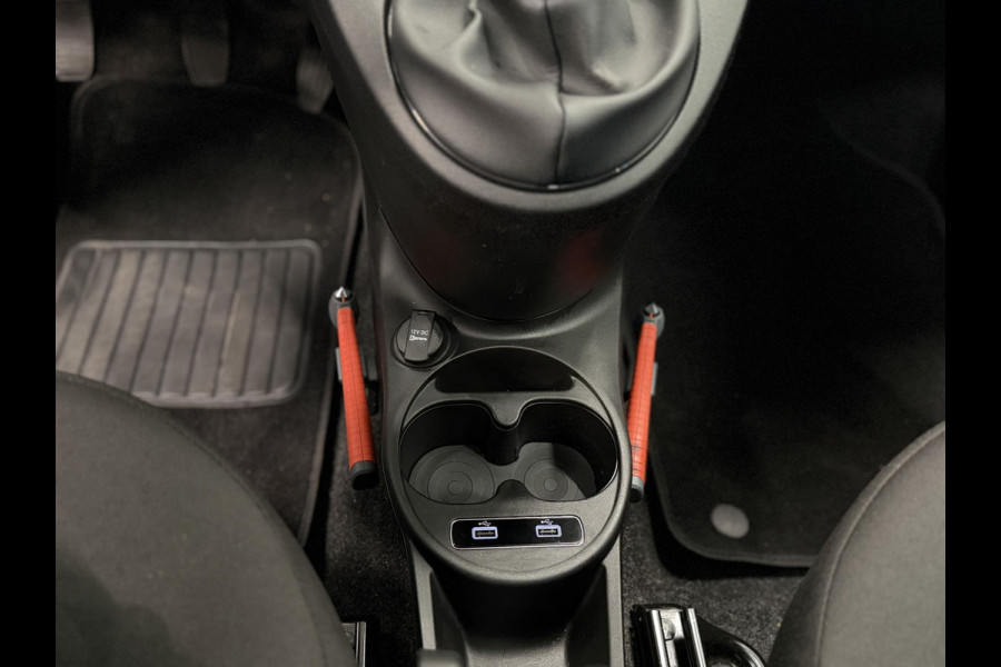 Fiat 500 1.0 Hybrid Dolcevita Panoramadak Navi Carplay Airco Cruise Control PDC Achter Lichtmetalen velgen