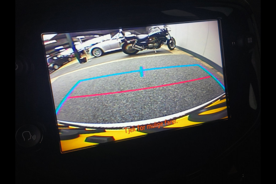 Citroën C1 1.0 VTi Feel Apple/Android Camera uit 2021 Rijklaar + 12 maanden Bovag-garantie Henk Jongen Auto's in Helmond,  al 50 jaar service zoals 't hoort!