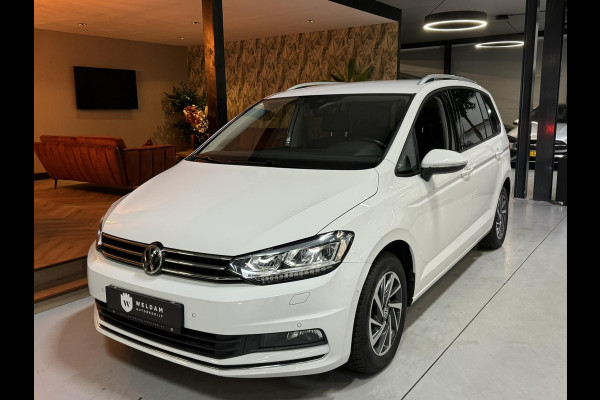 Volkswagen Touran 1.4 TSI Highline 7p Garantie Standkachel StoelVW Camera Carplay Adoptieve Cruise Navi Clima Led Rijklaar