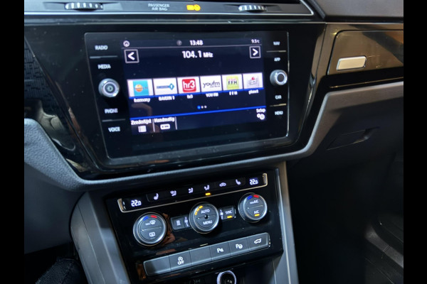 Volkswagen Touran 1.4 TSI Highline 7p Garantie Standkachel StoelVW Camera Carplay Adoptieve Cruise Navi Clima Led Rijklaar