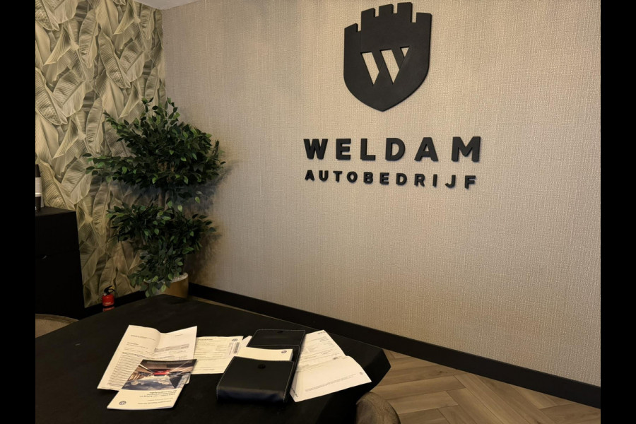 Volkswagen Touran 1.4 TSI Highline 7p Garantie Standkachel StoelVW Camera Carplay Adoptieve Cruise Navi Clima Led Rijklaar