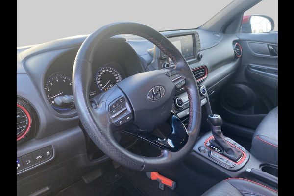 Hyundai Kona 1.6 T-GDI Premium | automaat | 177PK | volleder | trekhaak | stoelverwarming | stoelventilatie | stuurverwarming |