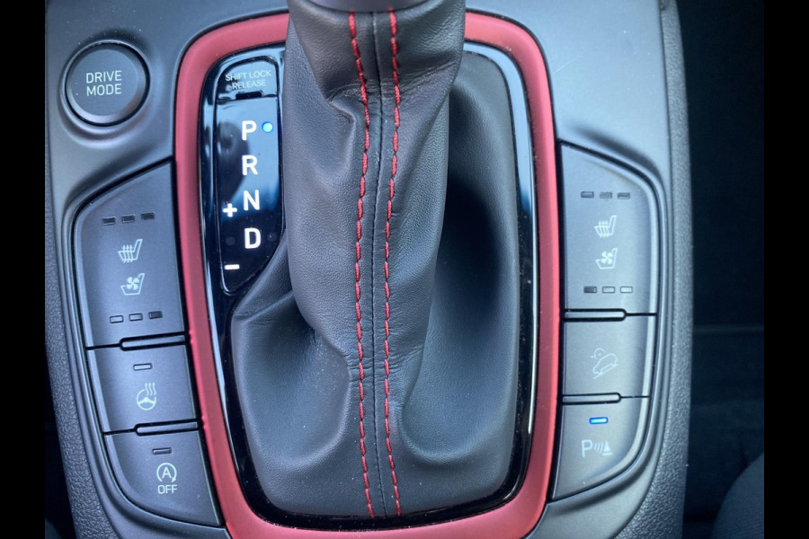 Hyundai Kona 1.6 T-GDI Premium | automaat | 177PK | volleder | trekhaak | stoelverwarming | stoelventilatie | stuurverwarming |