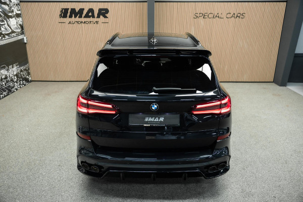 BMW X5 xDrive45e High Executive | M uitgevoerd | Stoelmassage | Sky Lounge | Head-Up | Carbon |