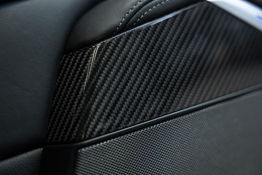 BMW X5 xDrive45e High Executive | M uitgevoerd | Stoelmassage | Sky Lounge | Head-Up | Carbon |