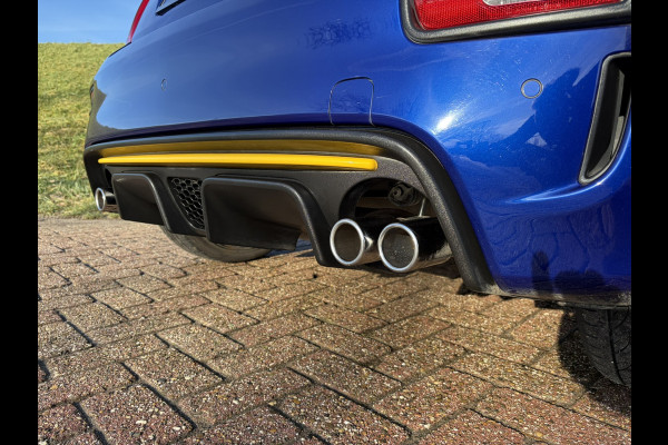 Fiat Abarth 595 Cabrio 1.4 T-Jet Pista Dealeronderhouden | Windscherm | PDC Achter | Navi