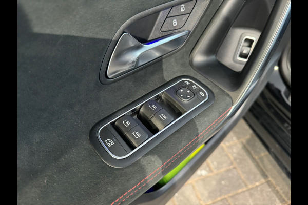 Mercedes-Benz A-Klasse 250 e AMG Pano|Sfeer|ACC|360c|HuD|BTW