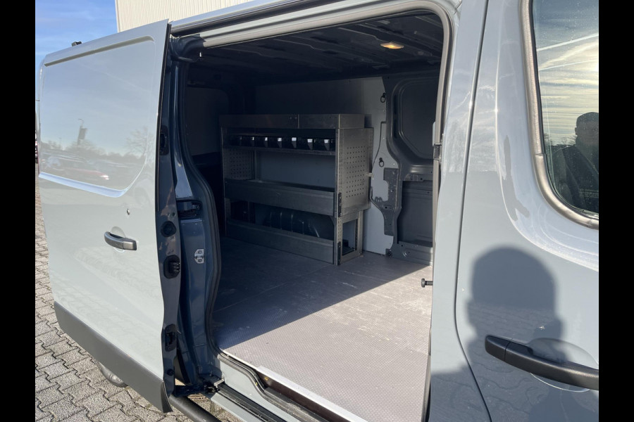 Renault Trafic 2.0 dCi 145 T29 L2H1*ECC*CRUISE*NAVI*HAAK*CAM*