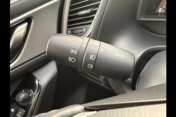 Mazda 3 2.0 SkyActiv-G 120 SkyLease | ACHTERUITRIJCAMERA | STOELVERWARMING |
