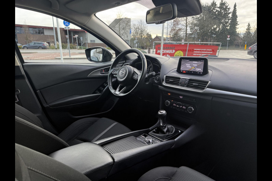 Mazda 3 2.0 SkyActiv-G 120 SkyLease | ACHTERUITRIJCAMERA | STOELVERWARMING |