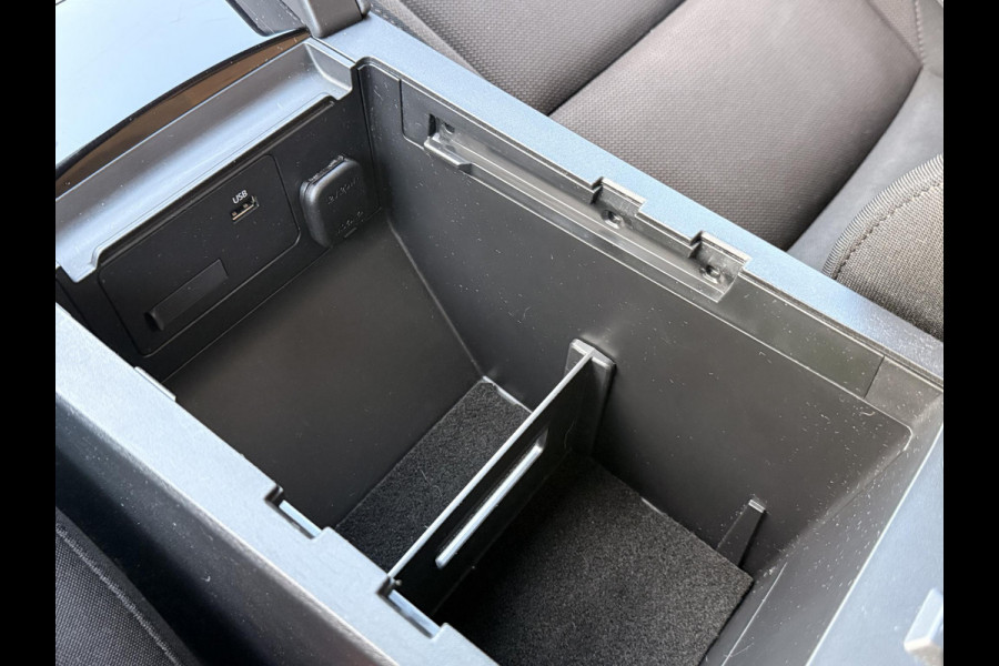 Mazda 3 2.0 e-SkyActiv-G M Hybrid 150 Sportive | CARPLAY | HEAUD UP DISPLAY | ADAPTIEVE CRUISE CONTROL |