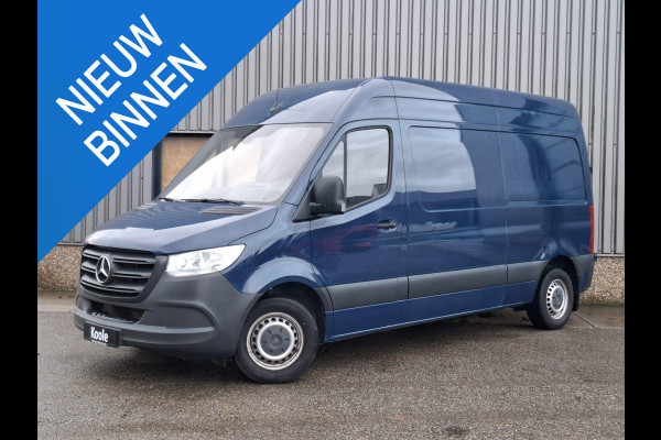 Mercedes-Benz Sprinter 311 CDI GB L2 FWD Functional 3.5T / AIRCO / CAMERA / 3 ZITS / DEALER ONDERHOUDEN / NAVI