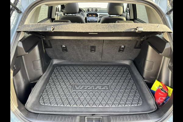 Suzuki Vitara 1.5 Hybrid Automaat Adaptive cruise Climate control Full LED Panoramadak Achteruitrijcamera Apple / Android Trekhaak