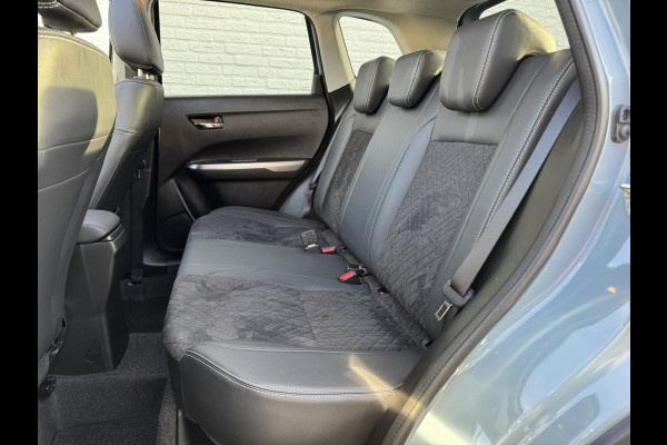Suzuki Vitara 1.5 Hybrid Automaat Adaptive cruise Climate control Full LED Panoramadak Achteruitrijcamera Apple / Android Trekhaak