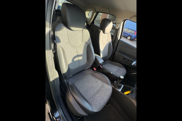 Renault Captur 1.2 TCe Bose - Navigatie I Airco I Sport velgen I PDC I LED I Comfort pakket I Dealer onderhouden