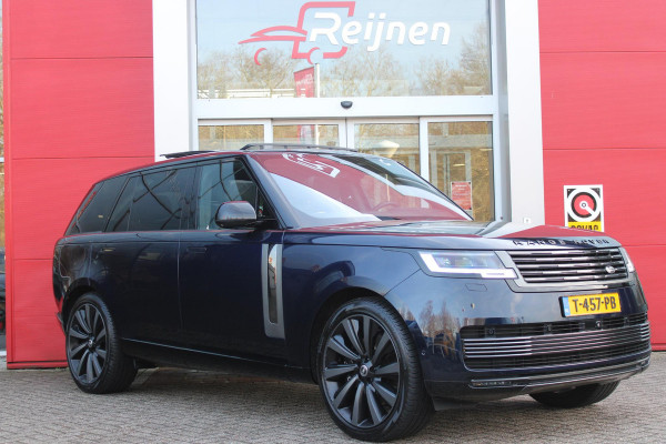 Land Rover Range Rover 4.4 V8 P530 SV LWB AWD AUTOMAAT | PANORAMISCH SCHUIF/KANTEL DAK | MEESTURENDE ACHTERAS | ELEKTRISCH WEGKLAPBARE TREKHAAK | SV INTERIEUR FIRST CLASS CABIN PACK (TWEE VOLLEDIG VERTELBARE ACHTERSTOELEN MET SCHERMEN EN KOELKAST) (RSE) | 23" OBLIVN VELGEN | LUCHTVERING | MASSAGE FUNCTIE OP ALLE STOELEN INCL. VERWARMING EN KOELING | VOORRUIT/STUUR VERWARMING | PRIVACY GLASS | LEDEREN BEKLEDING SEMI ANILINE/EBONY | ADAPTIVE CRUISE CONTROL | ALLE STOELEN ELEKTRISCH VERSTELBAAR 24 VOUDIG | 360° CAMERA | HEMELBEKLEDING LEDER EBONY | DODEHOEK DETECTIE | HEAD UP DISPLAY | SOFT CLO