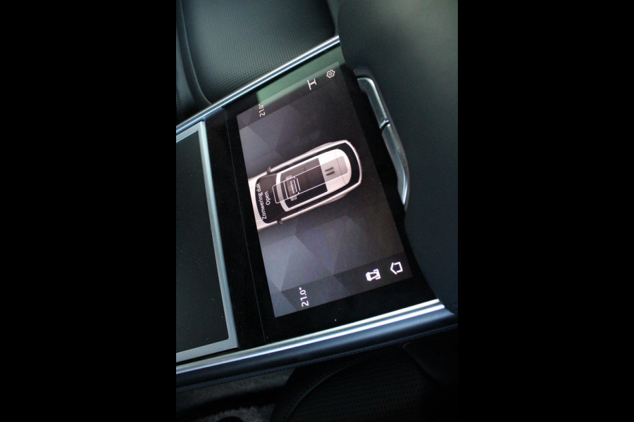 Land Rover Range Rover 4.4 V8 P530 SV LWB AWD AUTOMAAT | PANORAMISCH SCHUIF/KANTEL DAK | MEESTURENDE ACHTERAS | ELEKTRISCH WEGKLAPBARE TREKHAAK | SV INTERIEUR FIRST CLASS CABIN PACK (TWEE VOLLEDIG VERTELBARE ACHTERSTOELEN MET SCHERMEN EN KOELKAST) (RSE) | 23" OBLIVN VELGEN | LUCHTVERING | MASSAGE FUNCTIE OP ALLE STOELEN INCL. VERWARMING EN KOELING | VOORRUIT/STUUR VERWARMING | PRIVACY GLASS | LEDEREN BEKLEDING SEMI ANILINE/EBONY | ADAPTIVE CRUISE CONTROL | ALLE STOELEN ELEKTRISCH VERSTELBAAR 24 VOUDIG | 360° CAMERA | HEMELBEKLEDING LEDER EBONY | DODEHOEK DETECTIE | HEAD UP DISPLAY | SOFT CLO