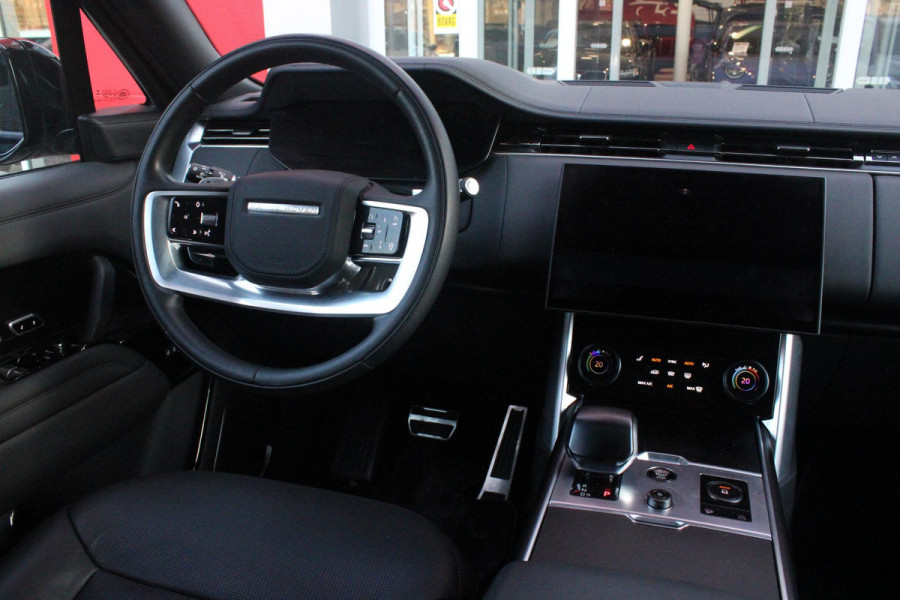 Land Rover Range Rover 4.4 V8 P530 SV LWB AWD AUTOMAAT | PANORAMISCH SCHUIF/KANTEL DAK | MEESTURENDE ACHTERAS | ELEKTRISCH WEGKLAPBARE TREKHAAK | SV INTERIEUR FIRST CLASS CABIN PACK (TWEE VOLLEDIG VERTELBARE ACHTERSTOELEN MET SCHERMEN EN KOELKAST) (RSE) | 23" OBLIVN VELGEN | LUCHTVERING | MASSAGE FUNCTIE OP ALLE STOELEN INCL. VERWARMING EN KOELING | VOORRUIT/STUUR VERWARMING | PRIVACY GLASS | LEDEREN BEKLEDING SEMI ANILINE/EBONY | ADAPTIVE CRUISE CONTROL | ALLE STOELEN ELEKTRISCH VERSTELBAAR 24 VOUDIG | 360° CAMERA | HEMELBEKLEDING LEDER EBONY | DODEHOEK DETECTIE | HEAD UP DISPLAY | SOFT CLO
