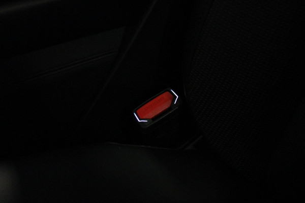 Land Rover Range Rover 4.4 V8 P530 SV LWB AWD AUTOMAAT | PANORAMISCH SCHUIF/KANTEL DAK | MEESTURENDE ACHTERAS | ELEKTRISCH WEGKLAPBARE TREKHAAK | SV INTERIEUR FIRST CLASS CABIN PACK (TWEE VOLLEDIG VERTELBARE ACHTERSTOELEN MET SCHERMEN EN KOELKAST) (RSE) | 23" OBLIVN VELGEN | LUCHTVERING | MASSAGE FUNCTIE OP ALLE STOELEN INCL. VERWARMING EN KOELING | VOORRUIT/STUUR VERWARMING | PRIVACY GLASS | LEDEREN BEKLEDING SEMI ANILINE/EBONY | ADAPTIVE CRUISE CONTROL | ALLE STOELEN ELEKTRISCH VERSTELBAAR 24 VOUDIG | 360° CAMERA | HEMELBEKLEDING LEDER EBONY | DODEHOEK DETECTIE | HEAD UP DISPLAY | SOFT CLO