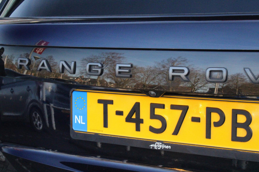 Land Rover Range Rover 4.4 V8 P530 SV LWB AWD AUTOMAAT | PANORAMISCH SCHUIF/KANTEL DAK | MEESTURENDE ACHTERAS | ELEKTRISCH WEGKLAPBARE TREKHAAK | SV INTERIEUR FIRST CLASS CABIN PACK (TWEE VOLLEDIG VERTELBARE ACHTERSTOELEN MET SCHERMEN EN KOELKAST) (RSE) | 23" OBLIVN VELGEN | LUCHTVERING | MASSAGE FUNCTIE OP ALLE STOELEN INCL. VERWARMING EN KOELING | VOORRUIT/STUUR VERWARMING | PRIVACY GLASS | LEDEREN BEKLEDING SEMI ANILINE/EBONY | ADAPTIVE CRUISE CONTROL | ALLE STOELEN ELEKTRISCH VERSTELBAAR 24 VOUDIG | 360° CAMERA | HEMELBEKLEDING LEDER EBONY | DODEHOEK DETECTIE | HEAD UP DISPLAY | SOFT CLO
