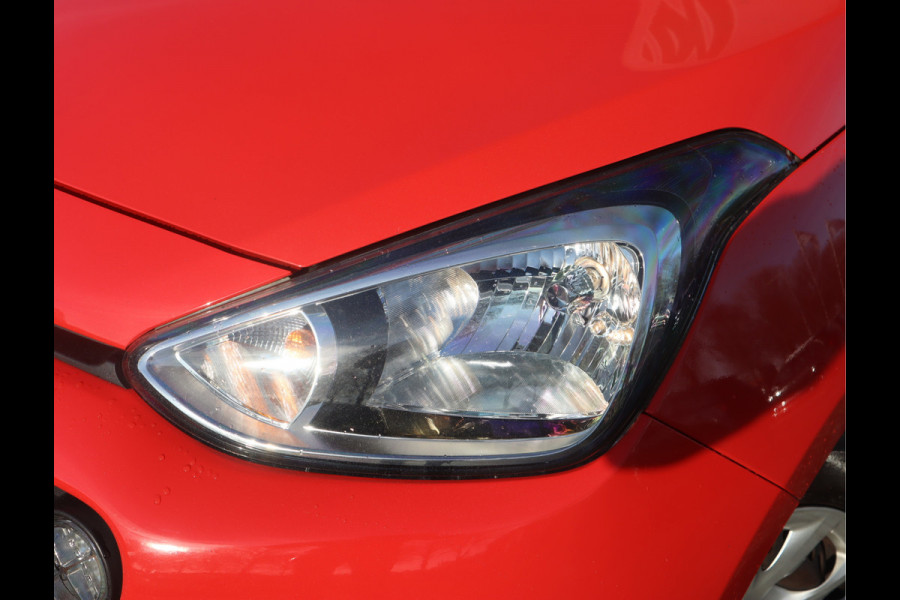 Hyundai i10 1.0i Comfort / CruiseControl