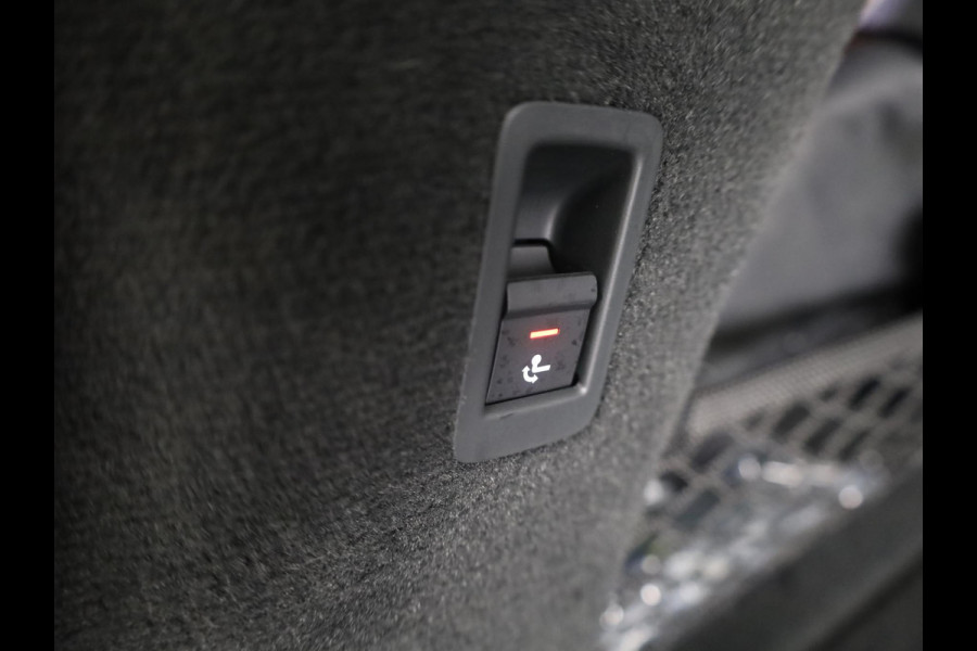 Audi A6 Avant 50 TFSI e quattro Advanced edition 299pk| Panoramadak | Head Up Display | Trekhaak | Lederen bekleding | Parkeercamera