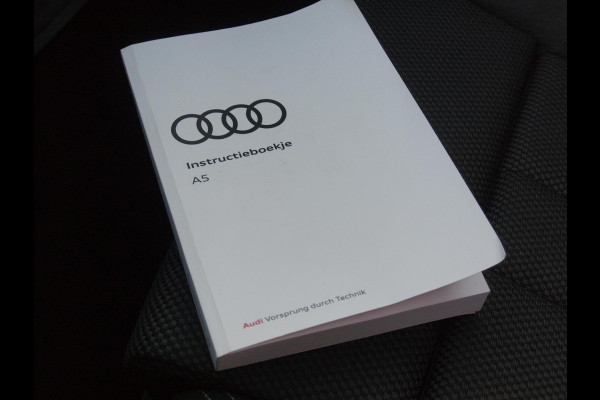 Audi A5 Sportback 35 TFSI S edition Competition | Panoramadak | Sfeerverlichting | Apple Carplay | Virtual Cockpit |