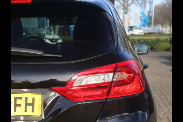 Ford Fiesta 1.0 EcoBoost ST-Line / Apple Carplay