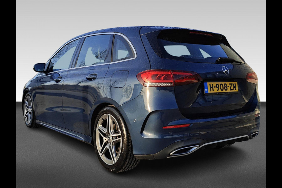 Mercedes-Benz B-Klasse 180 Business Solution AMG