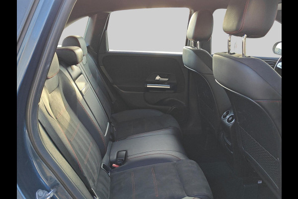 Mercedes-Benz B-Klasse 180 Business Solution AMG